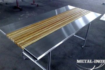 metalni sto sa drvetom